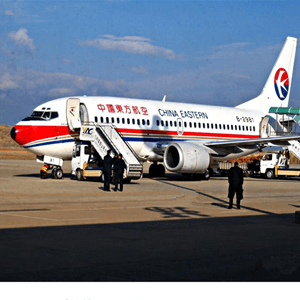 湛江吴川机场货运航空快运业稳步发展的原因是什么？